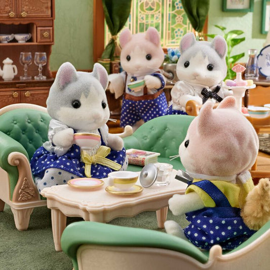 Sylvanian Families Curled Ear Cat Family Elegant Set - Japan Exclusive