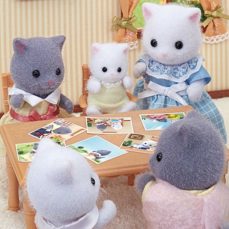 Sylvanian Families Persian Cat Baby - Japan Import