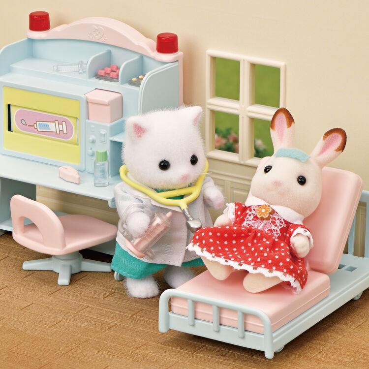 Sylvanian Families Village Doctor Starter Set - Japan Import