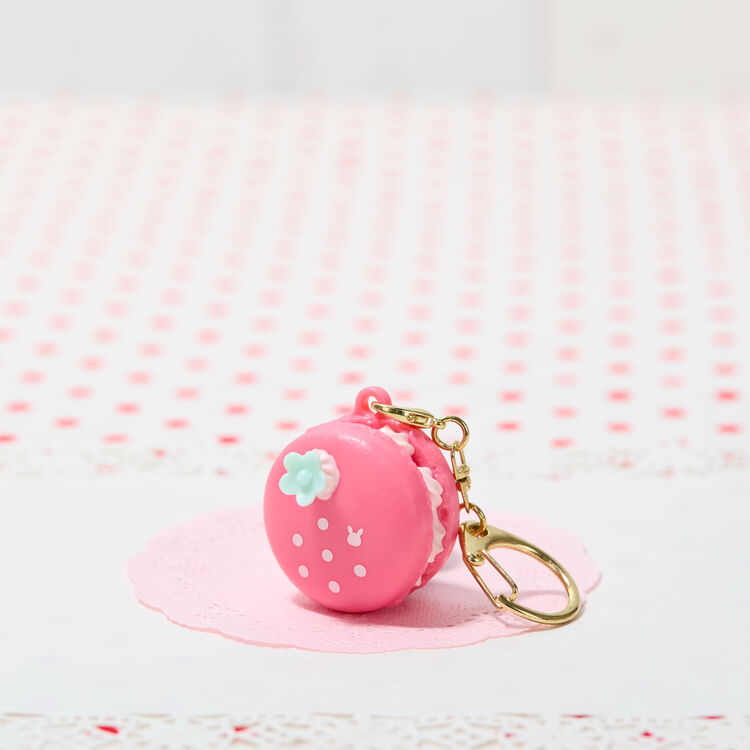 Whipple x Sylvanian Families Anniversary Strawberry Sweets Kit-  Japan Import -